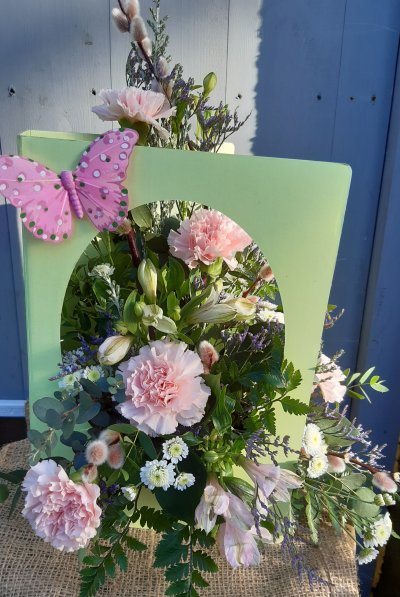 Greetings Card - A living greetings card, filled with love! A selection of seasonal flowers and foliage to send that all important message to a loved one.